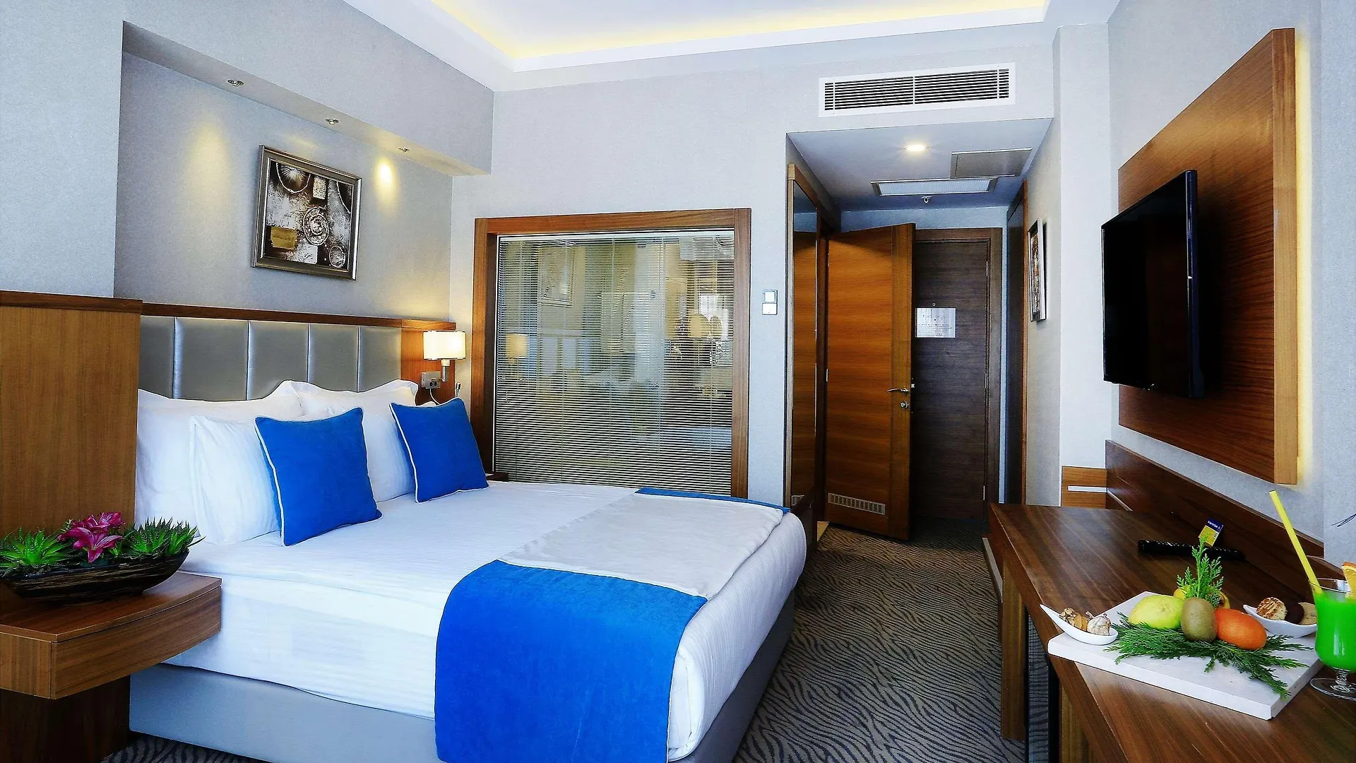 Best Western Premier Karsiyaka Convention & Spa Hotel İzmir